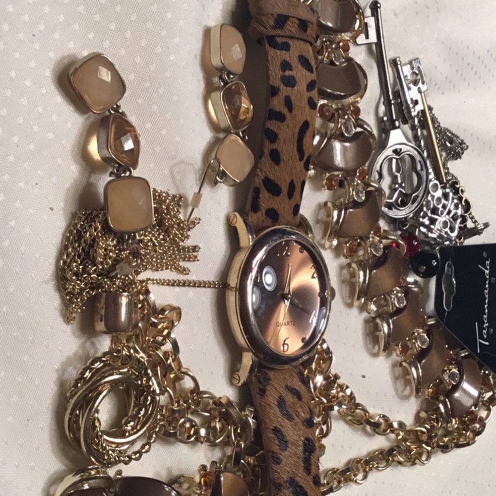 Gold tone lot#128